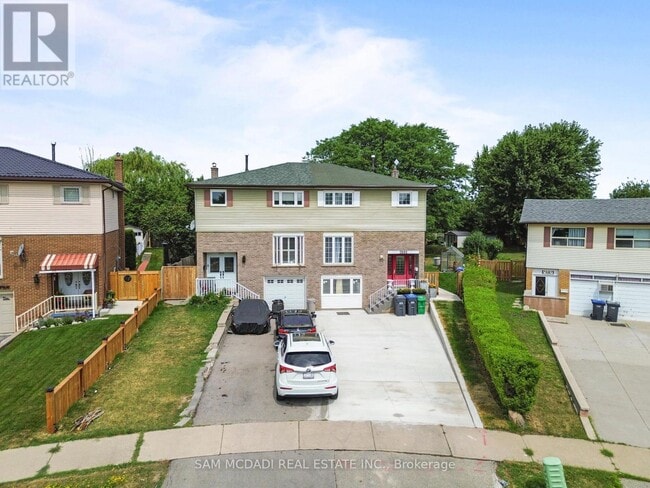 Building Photo - 7691 Wildfern Dr