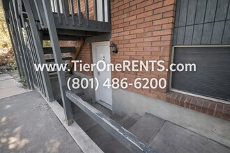 Building Photo - 1397 S McClelland St