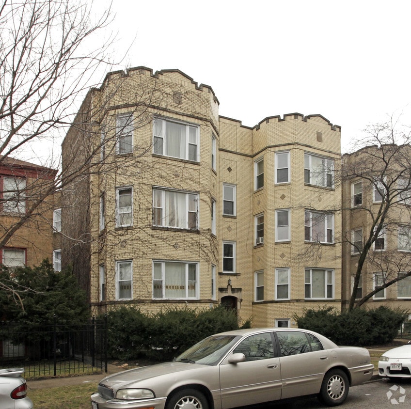 Primary Photo - 6157-6159 N Hamilton Ave