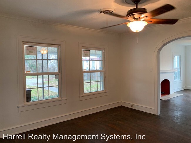 Foto del edificio - 3 br, 2 bath House - 3816 Hubby Avenue