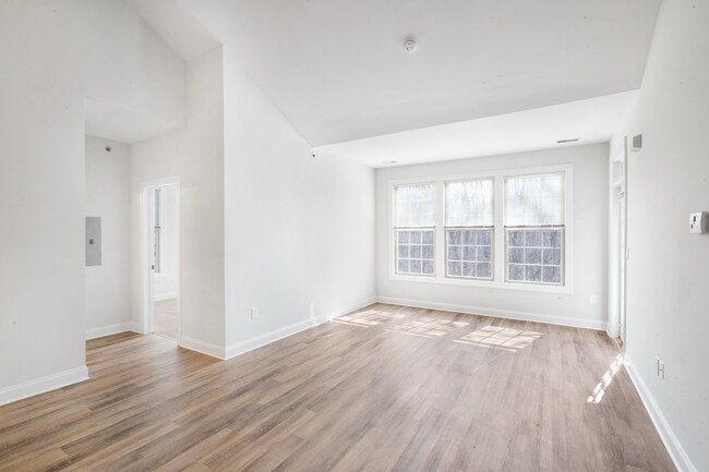 Foto del interior - Millpond at Franklin Lakes