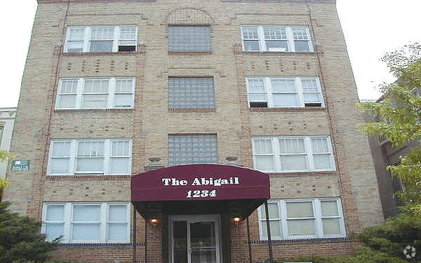 Building Photo - The Abigail