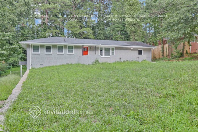 Foto del edificio - 590 Kenridge Cir