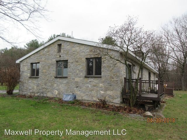 Building Photo - 27 Rustic Bridge Rd