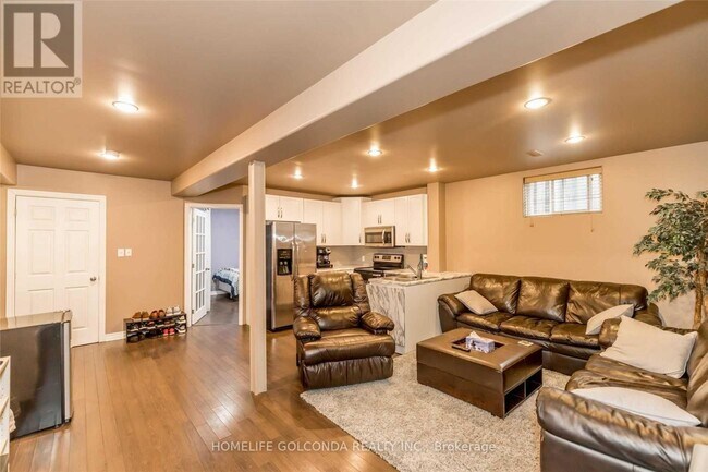 Building Photo - 22 Dunsmore Ln