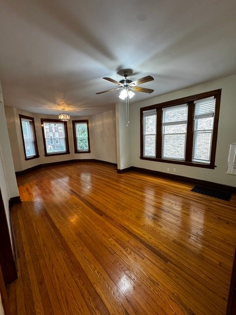 Photo - 4606 N St Louis Ave (Chicago, IL) Apartment