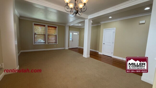 Building Photo - 10234 Eagle Cliff Way