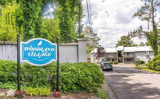 Foto del edificio - Condo for rent in Woodland Village (Homewood)