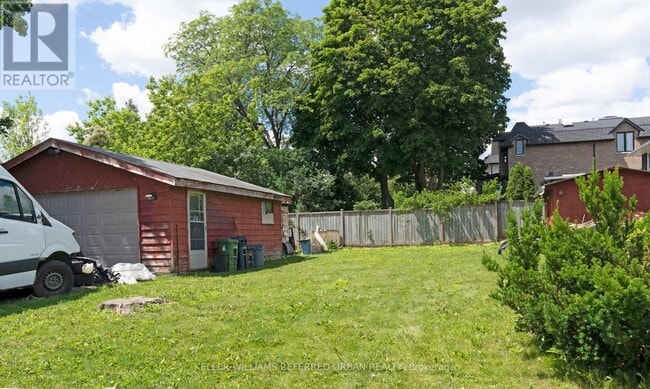 Building Photo - 153 Newton Dr