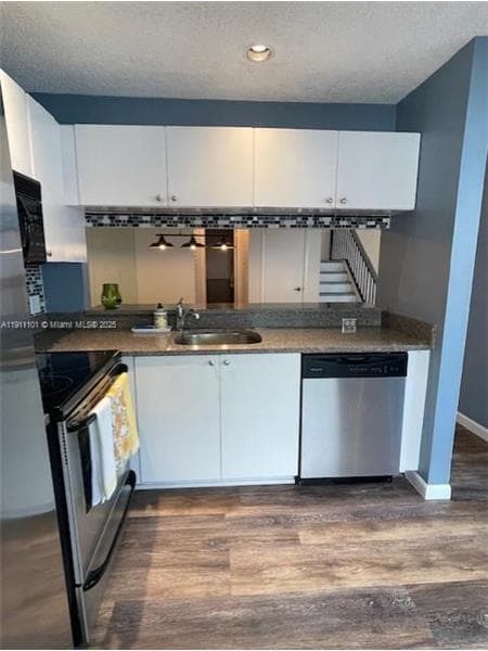 Foto del edificio - 20900 Leeward Ct