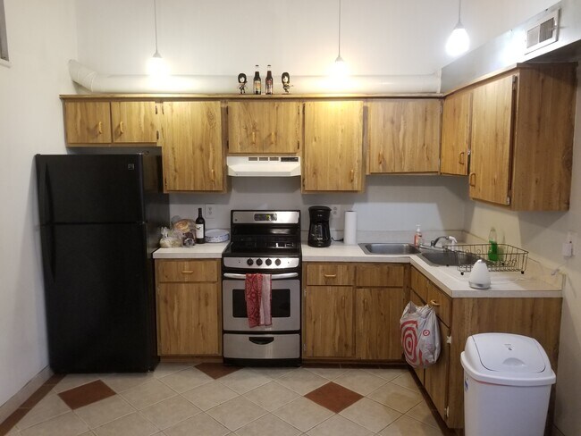 Building Photo - 5101 Fas Trak Ln