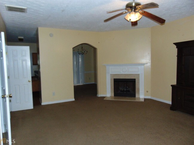 Building Photo - 4842 Hairston Park Square