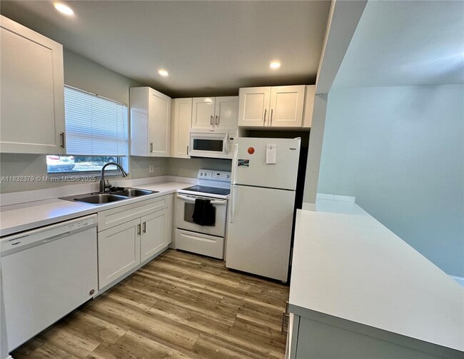 Foto del edificio - 2755 W Atlantic Ave
