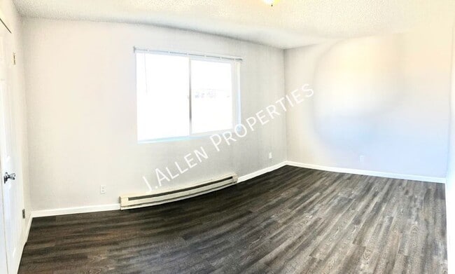 Building Photo - 1805 Parker Cir