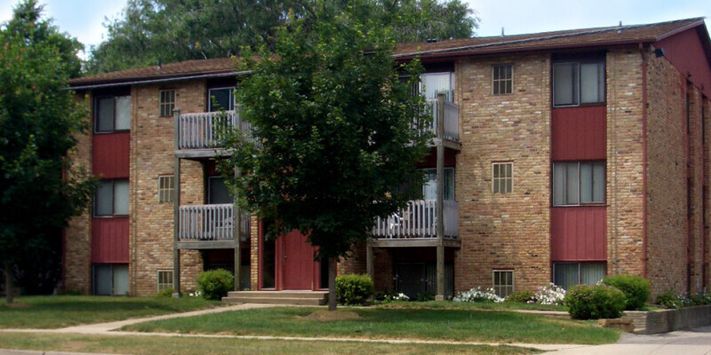 Primary Photo - Parkside Apartments