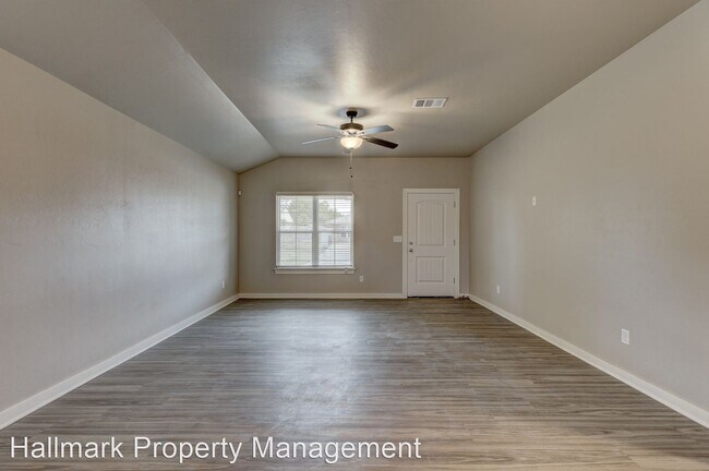 Foto del edificio - 3 br, 2 bath House - 708 Ivy Lane
