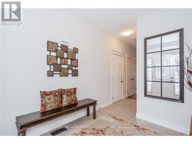 Building Photo - 9 Geddes Crescent