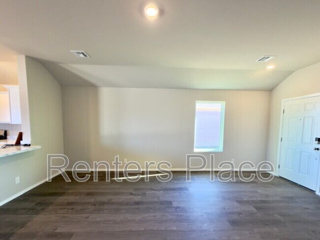 Foto del edificio - 1008 W Lawton Rd