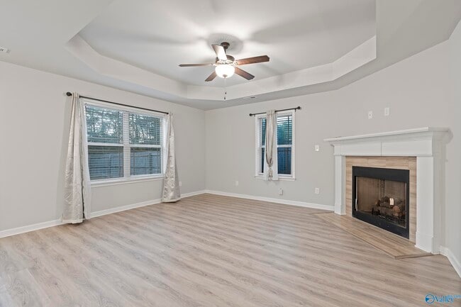 Foto del edificio - 118 Beaver Brook Pl