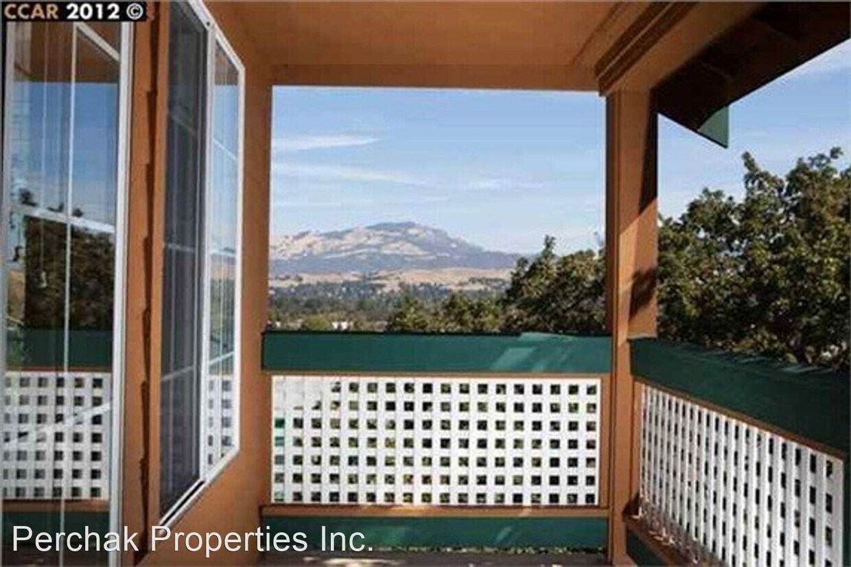 Foto principal - 2 br, 2 bath House - 113 Stone Pine Lane