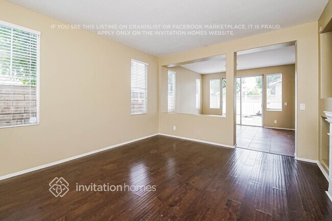 Foto del edificio - 7215 Blossom Ct