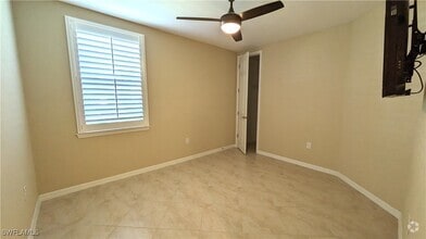 Building Photo - 14822 Edgewater Cir