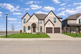 Building Photo - 3743 Milwaukee Ave