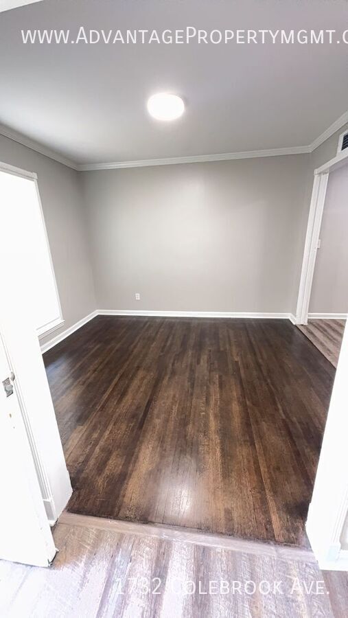 Foto del edificio - 1732 Colebrook Ave