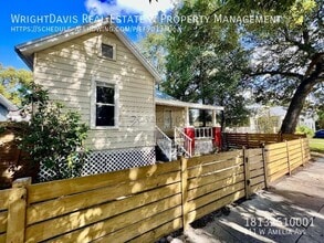 Building Photo - 111 W Amelia Ave