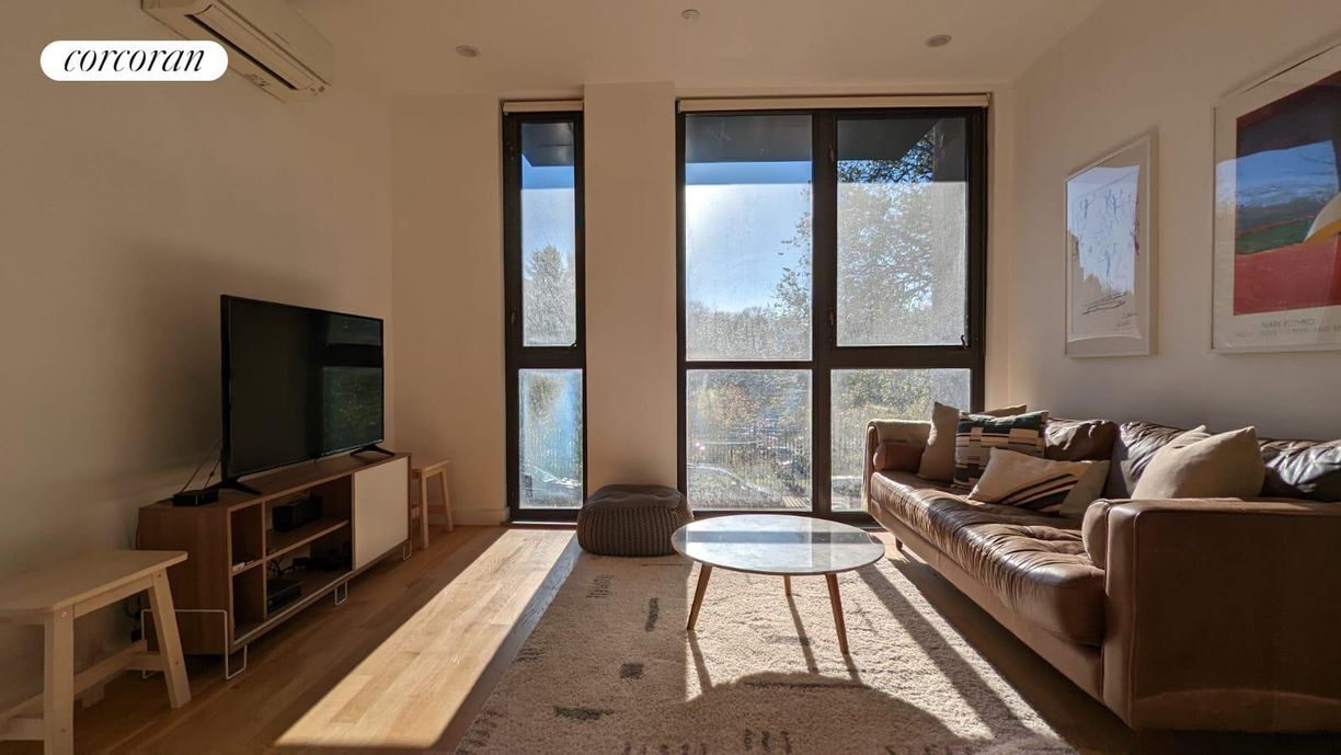 Foto principal - 227 34th St