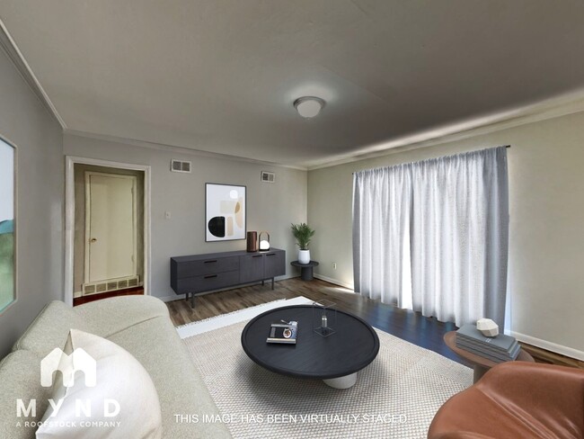 Foto del edificio - 3020 Elgin Dr