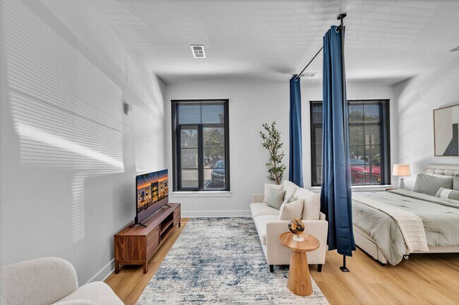 Foto del edificio - Aviator Lofts