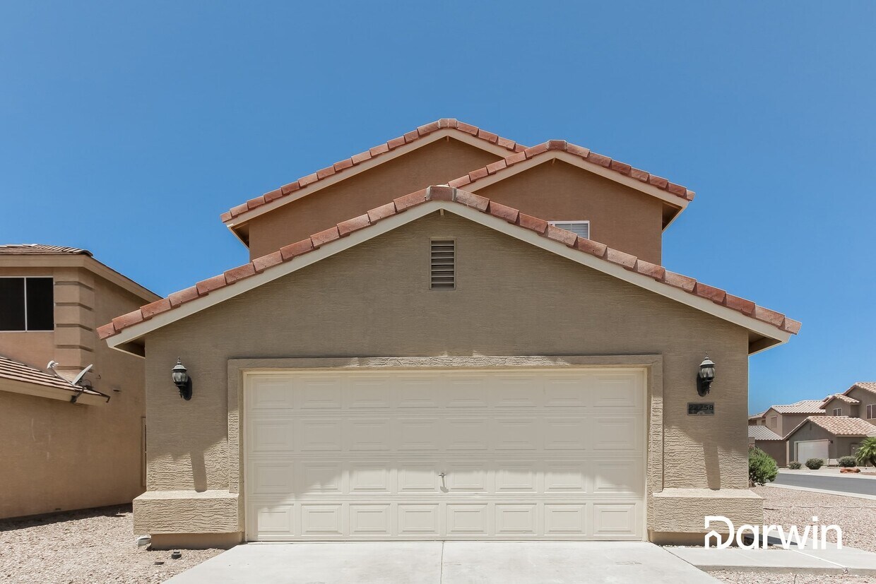 Foto principal - 22258 W Mesquite Dr