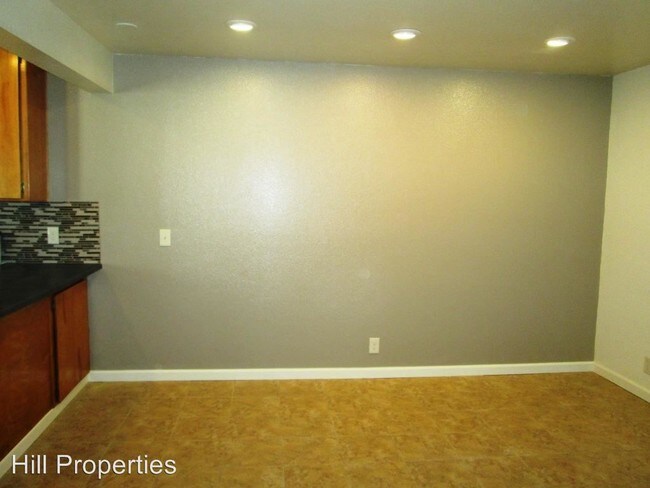 Building Photo - 1521 Nord Ave
