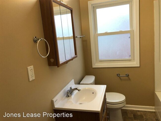 Foto del edificio - 2105 37th St