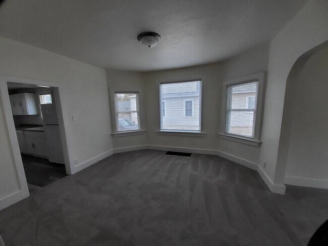 Foto del edificio - 1368 Cherry St