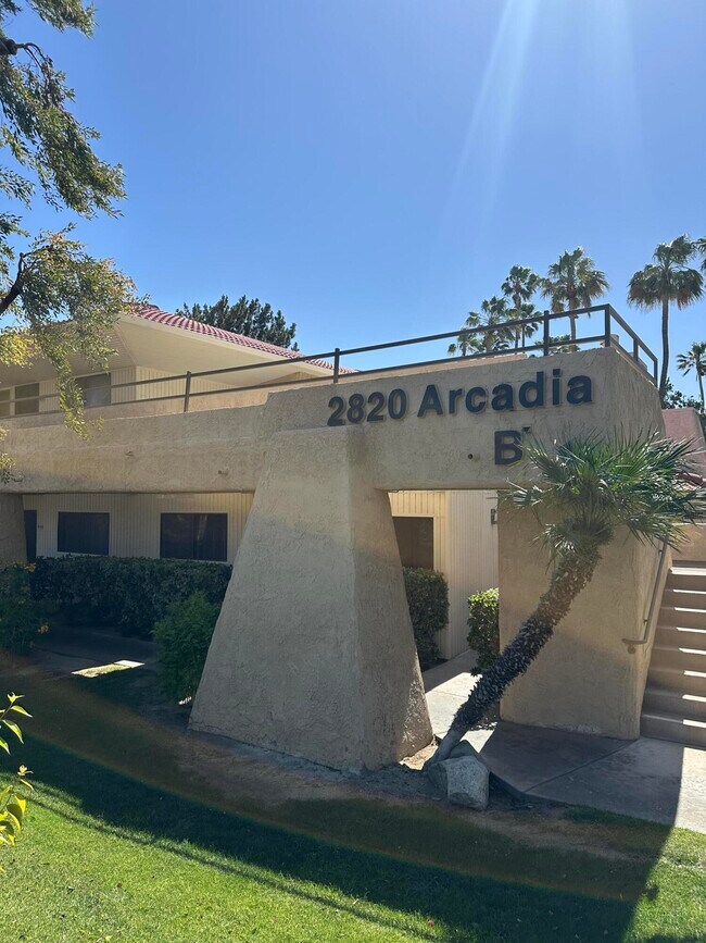 Foto del edificio - 2820 N Arcadia Ct