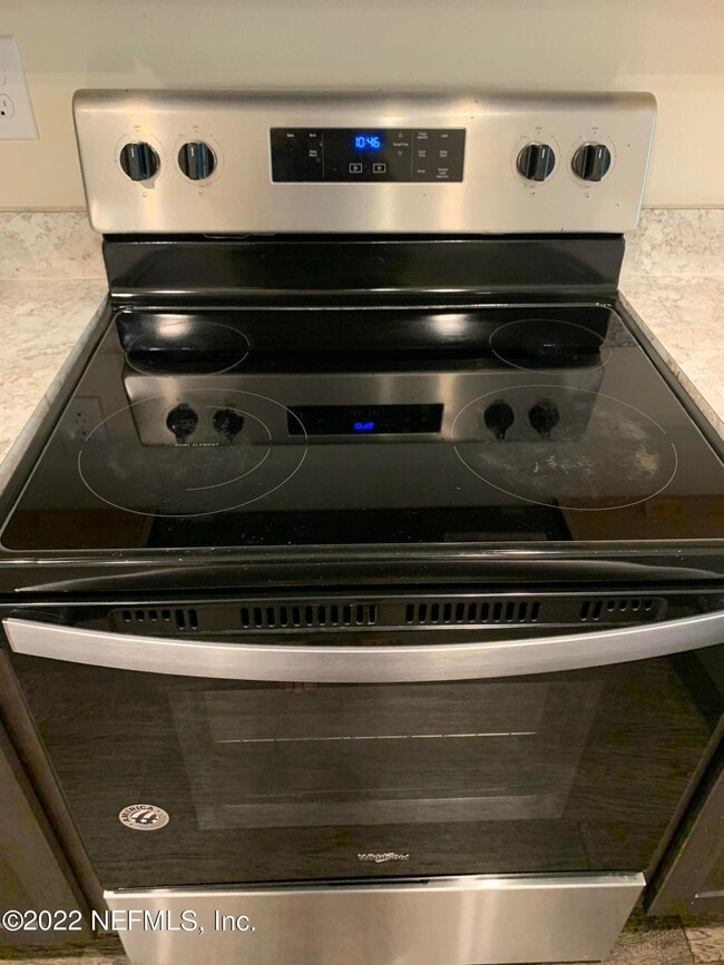 Building Photo - 8023 Echo Springs Rd