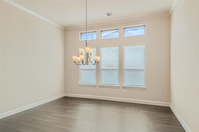 Building Photo - 10408 Nicolet Way