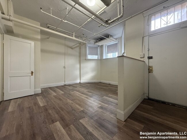 Building Photo - 1173 Boylston St