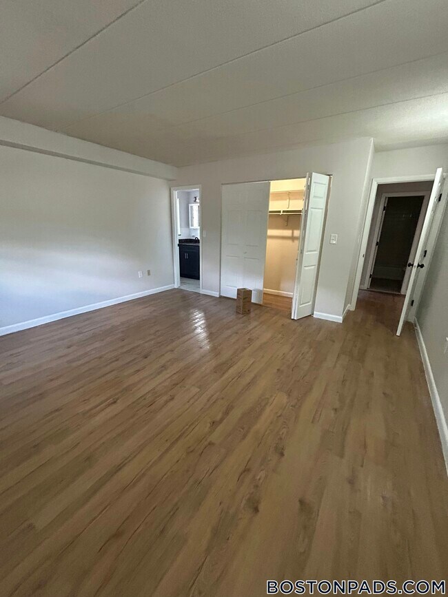 Building Photo - 30 Normandy Ave