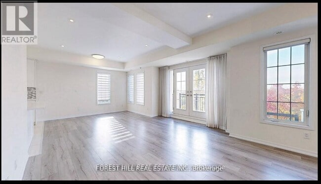 Building Photo - 26-C-26 Bruce St