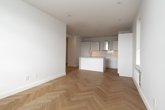 Photo du bâtiment - 150 Fermanagh Ave