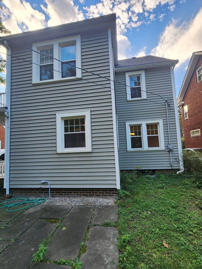 Foto del edificio - A Place You’ll Love to Call Home – Gorgeous 4-Bedroom Property!