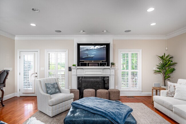 Foto del edificio - 142 Wateredge Ln