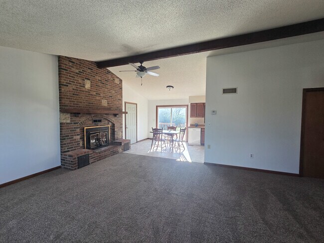 Foto del edificio - 10451 SE 214th St