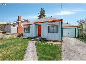 Building Photo - 2020 Warner St NE