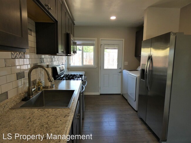 Building Photo - 2 br, 1 bath House - 13615 Foxley Dr.