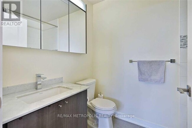 Photo du bâtiment - 4011 Brickstone Mews