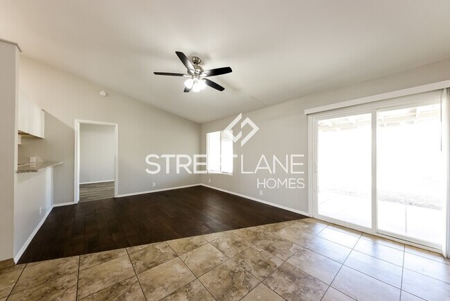 Building Photo - REDUCED!